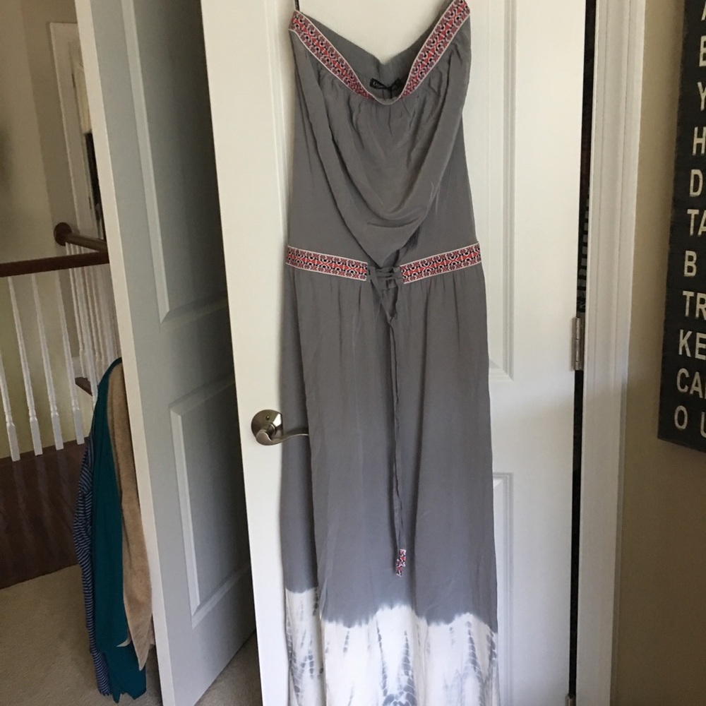 NWOT Gypsy brand type dye strapless dress